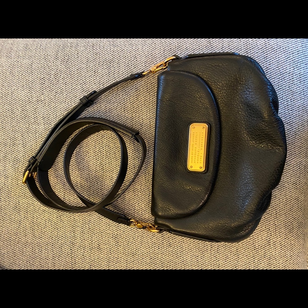 Marc Jacobs Pebbled leather crossbody